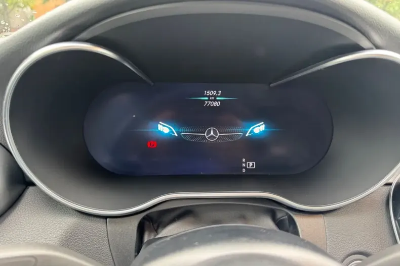 Mercedes-Benz C 300 din 2021 cu 77.000 km - oferta MER161907 - foto 11