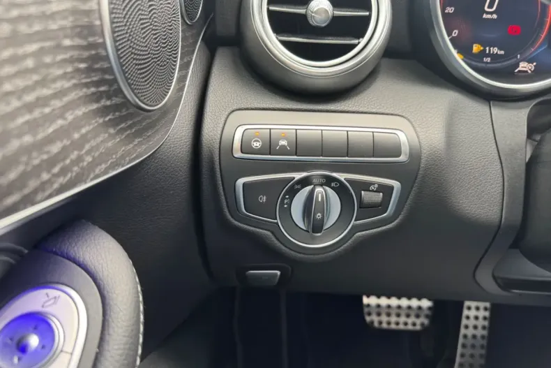 Mercedes-Benz C 300 din 2021 cu 77.000 km - oferta MER161907 - foto 16