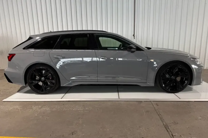 Audi RS6 din 2022 cu 89.900 km - oferta AUD161908 - foto 3