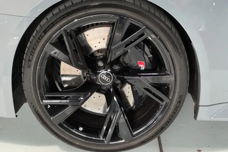 Audi RS6 din 2022 cu 89.900 km - oferta AUD161908 - foto 11