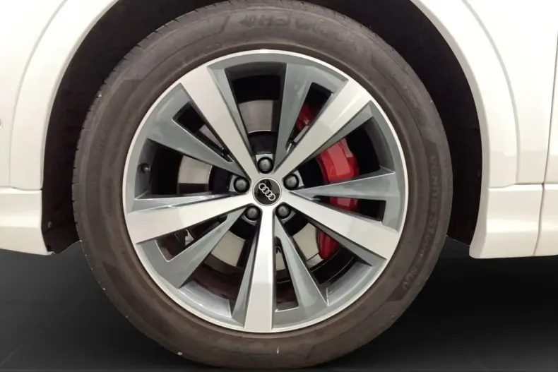 Audi Q8 din 2022 cu 80.655 km - oferta AUD161914 - foto 6