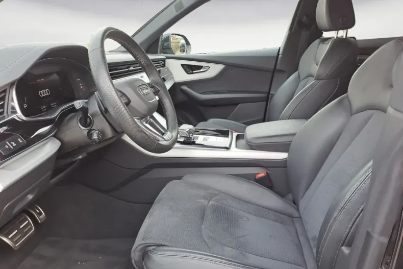 Audi Q8 din 2024 cu 22.300 km - oferta AUD161916 - foto 6