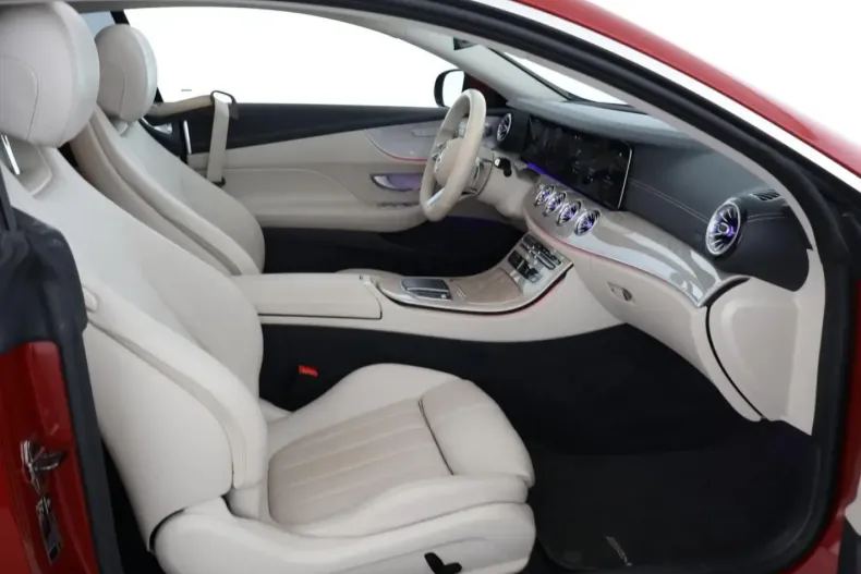 Mercedes-Benz E 300 din 2021 cu 37.500 km - oferta MER161918 - foto 3