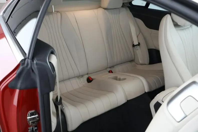 Mercedes-Benz E 300 din 2021 cu 37.500 km - oferta MER161918 - foto 13