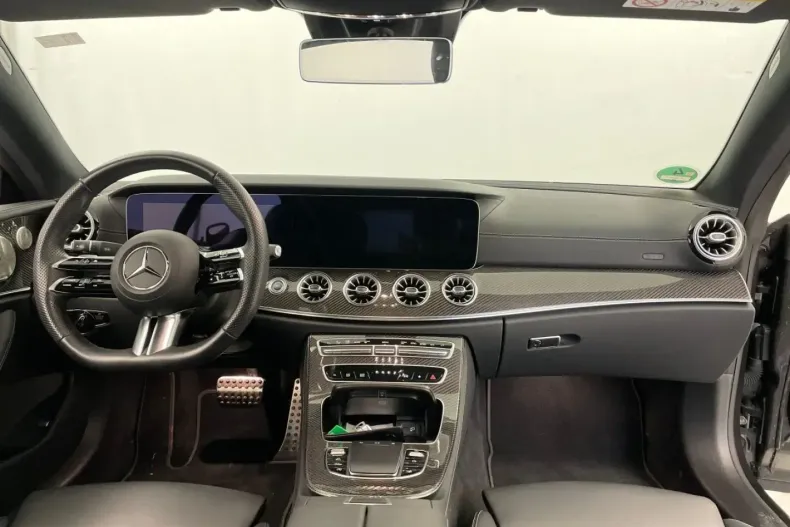 Mercedes-Benz E 300 din 2023 cu 44.401 km - oferta MER161920 - foto 3