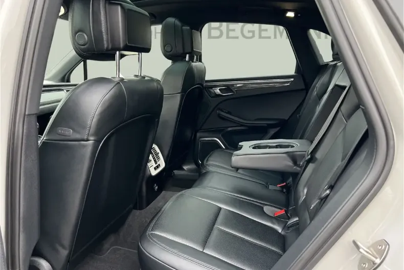 Porsche Macan din 2023 cu 37.640 km - oferta POR161923 - foto 10