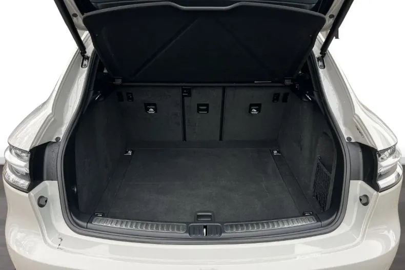 Porsche Macan din 2023 cu 37.640 km - oferta POR161923 - foto 17