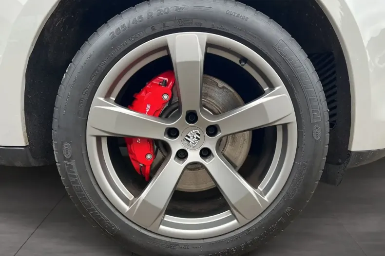 Porsche Macan din 2023 cu 37.640 km - oferta POR161923 - foto 18