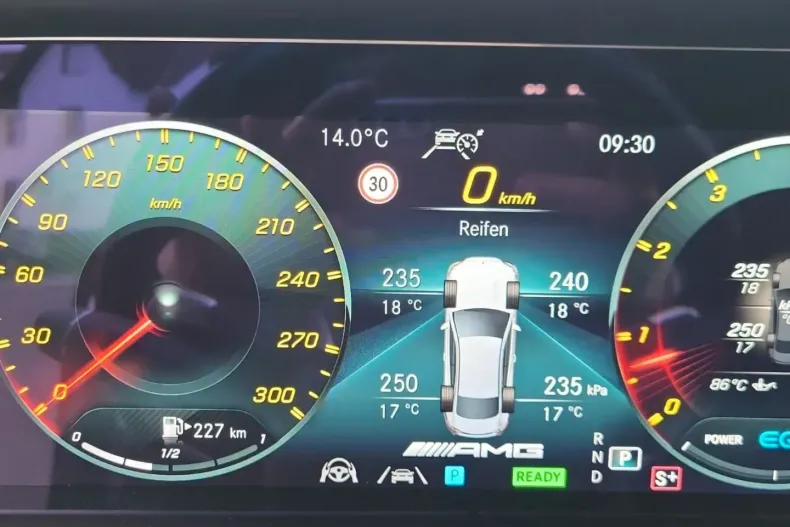 Mercedes-Benz E 53 AMG din 2021 cu 45.000 km - oferta MER161924 - foto 10