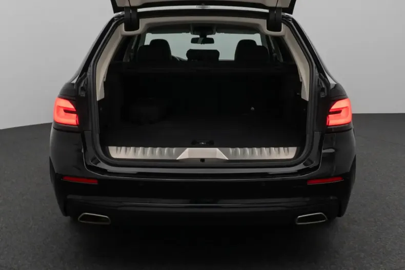 BMW 530 din 2022 cu 56.356 km - oferta BMW161935 - foto 13