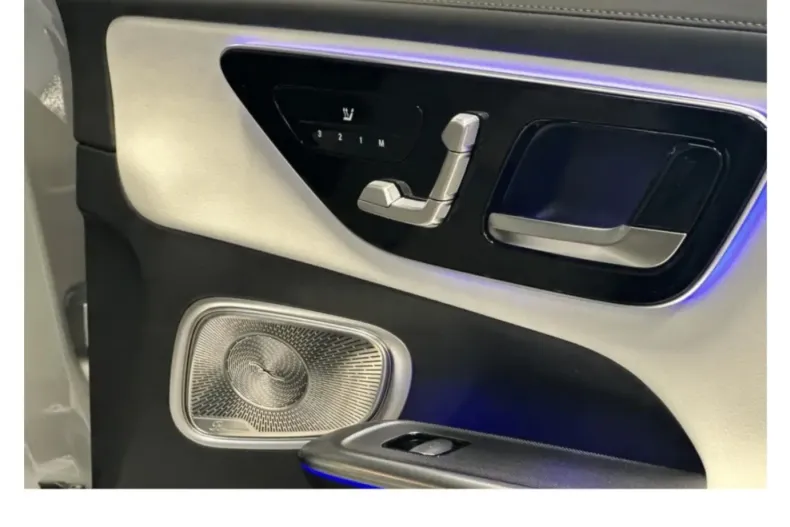 Mercedes-Benz GLC 300 din 2025 cu 10.000 km - oferta MER161941 - foto 12