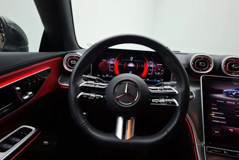 Mercedes-Benz CLE 200 din 2024 cu 16.284 km - oferta MER161952 - foto 13