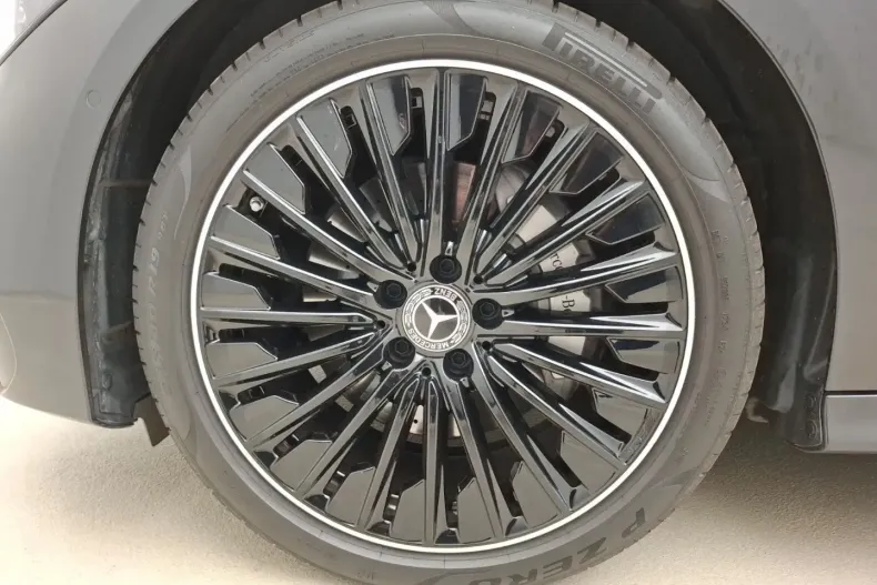 Mercedes-Benz CLE 200 din 2024 cu 16.284 km - oferta MER161952 - foto 19