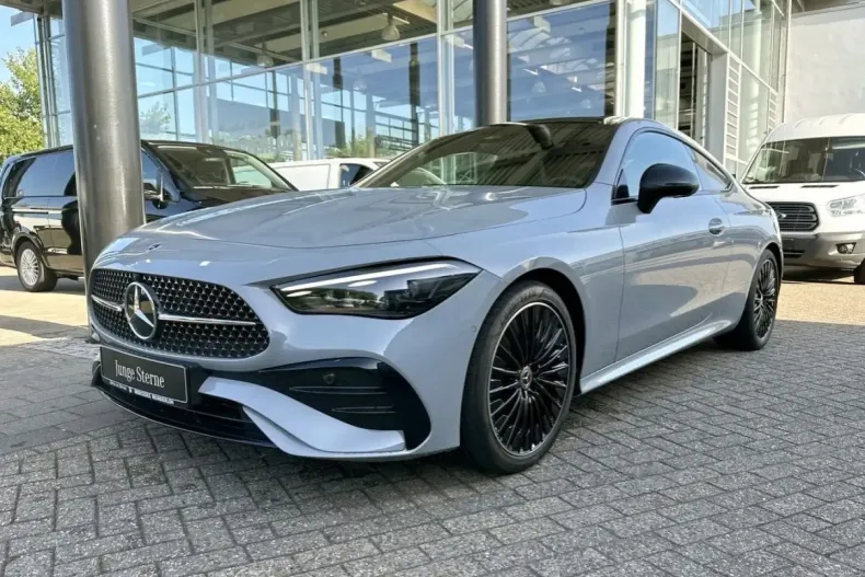 Mercedes-Benz CLE 300 din 2024 cu 23.488 km - oferta MER161953 - foto 1