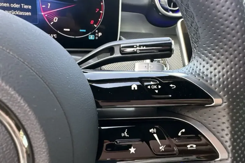 Mercedes-Benz CLE 300 din 2024 cu 23.488 km - oferta MER161953 - foto 7