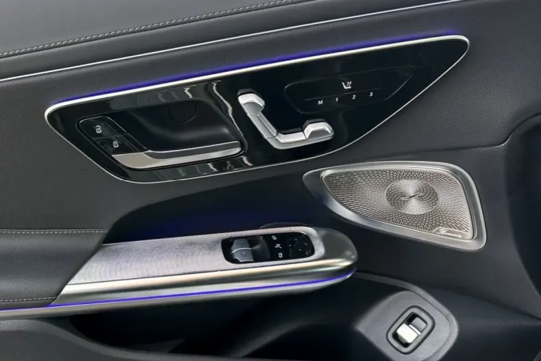 Mercedes-Benz CLE 300 din 2024 cu 23.488 km - oferta MER161953 - foto 13