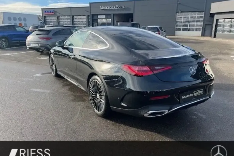 Mercedes-Benz CLE 300 din 2024 cu 12.875 km - oferta MER161958 - foto 4