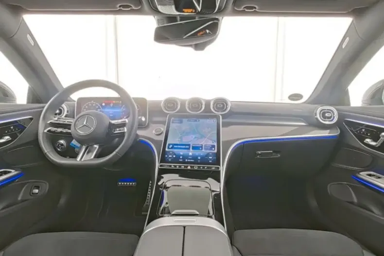 Mercedes-Benz CLE 300 din 2024 cu 4.900 km - oferta MER161960 - foto 6