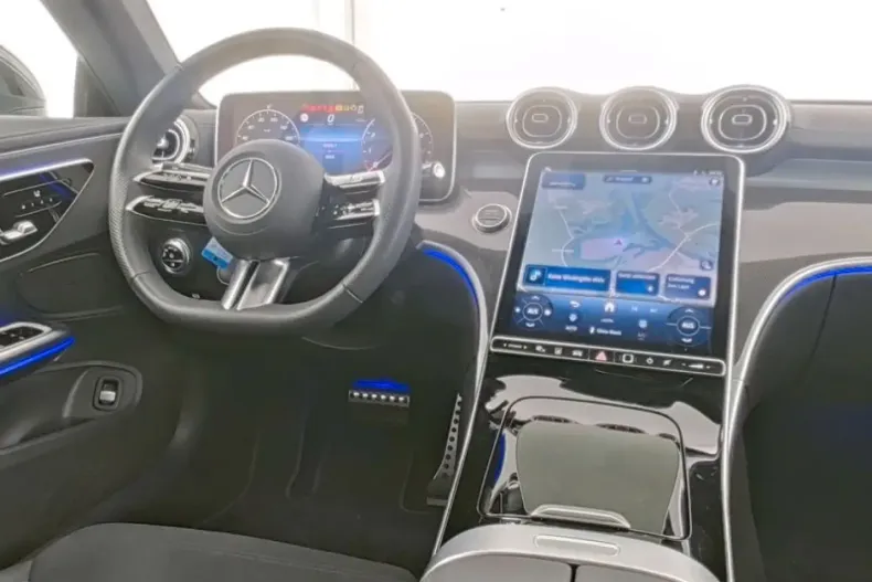 Mercedes-Benz CLE 300 din 2024 cu 4.900 km - oferta MER161960 - foto 7