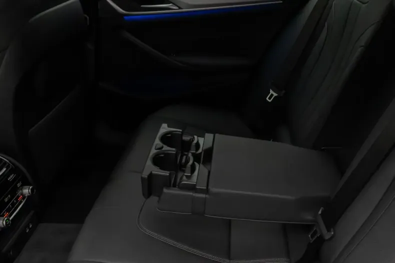 BMW 530 din 2022 cu 59.992 km - oferta BMW161968 - foto 28