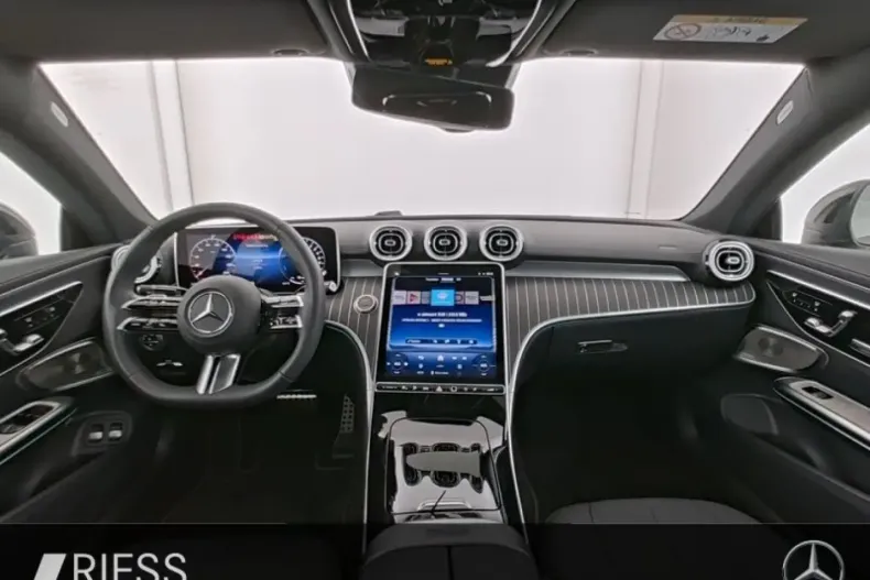 Mercedes-Benz CLE 300 din 2025 cu 11.991 km - oferta MER161976 - foto 6