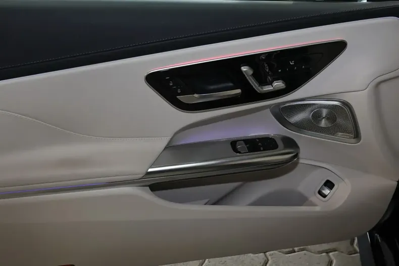 Mercedes-Benz CLE 220 din 2024 cu 38.450 km - oferta MER161982 - foto 12