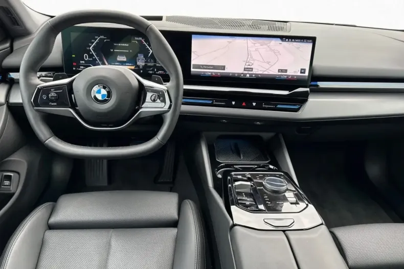 BMW 520 din 2024 cu 22.756 km - oferta BMW161988 - foto 13