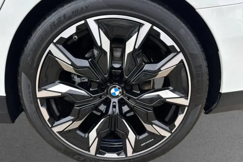 BMW 520 din 2024 cu 22.756 km - oferta BMW161988 - foto 20