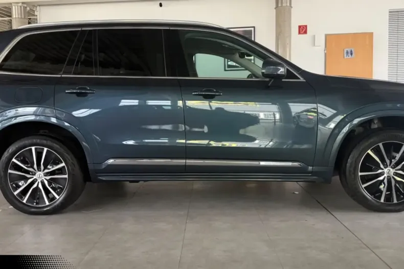 Volvo XC90 din 2021 cu 64.600 km - oferta VOL161998 - foto 4