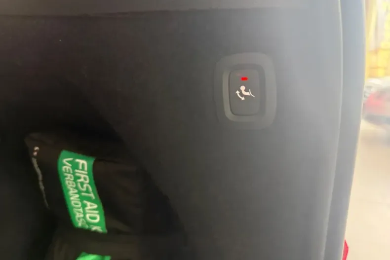 Volvo XC90 din 2021 cu 64.600 km - oferta VOL161998 - foto 16