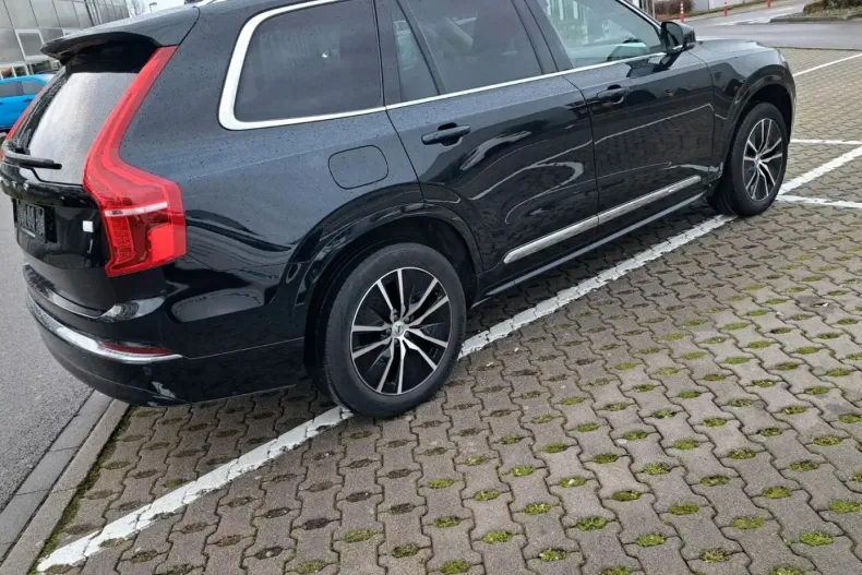 Volvo XC90 din 2022 cu 97.991 km - oferta VOL162002 - foto 4