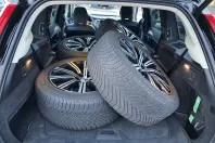 Volvo XC90 din 2022 cu 97.991 km - oferta VOL162002 - foto 7