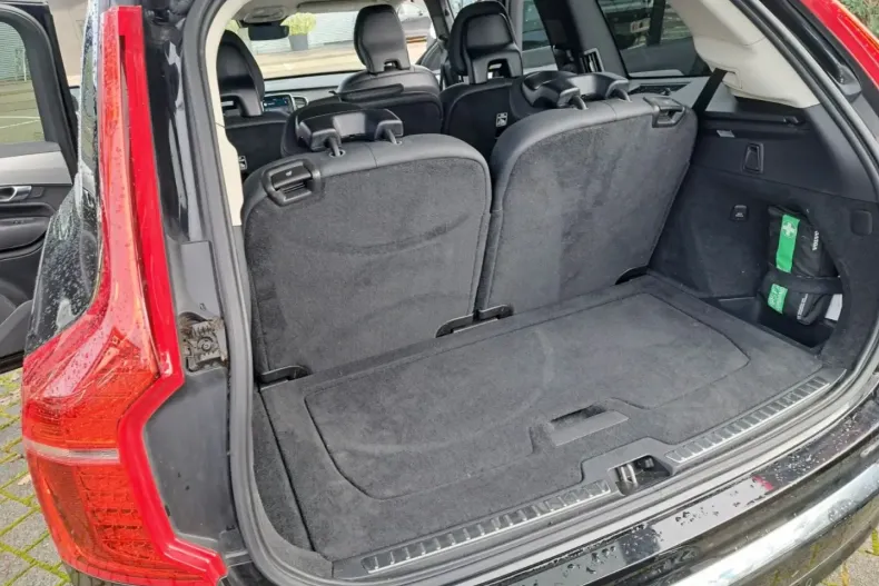 Volvo XC90 din 2022 cu 97.991 km - oferta VOL162002 - foto 23