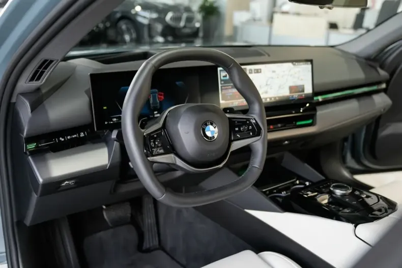 BMW 520 din 2024 cu 22.600 km - oferta BMW162004 - foto 2