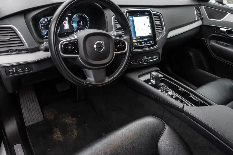 Volvo XC90 din 2021 cu 63.105 km - oferta VOL162005 - foto 5