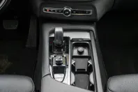 Volvo XC90 din 2021 cu 63.105 km - oferta VOL162005 - foto 10