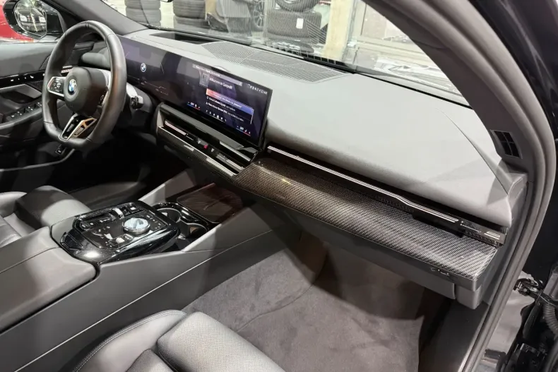 BMW 520 din 2025 cu 26.600 km - oferta BMW162006 - foto 17