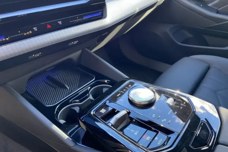 BMW 520 (Seria 5) din 2025 cu 5.704 km - oferta BMW162011 - foto 15