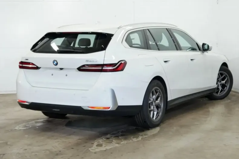 BMW 520 din 2024 cu 13.000 km - oferta BMW162013 - foto 4