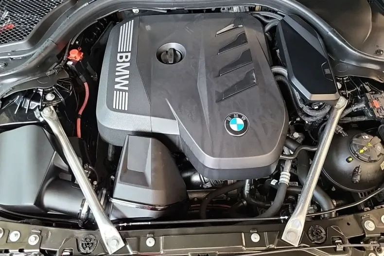 BMW 520 din 2024 cu 25.473 km - oferta BMW162018 - foto 13