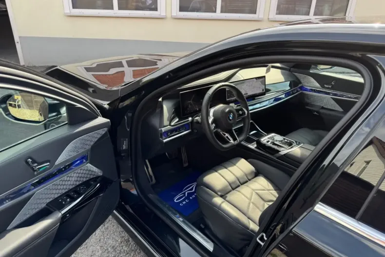 BMW 740 din 2024 cu 4.900 km - oferta BMW162024 - foto 9