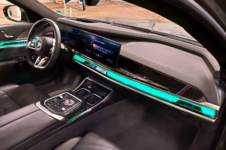 BMW 740 din 2025 cu 10.000 km - oferta BMW162027 - foto 6