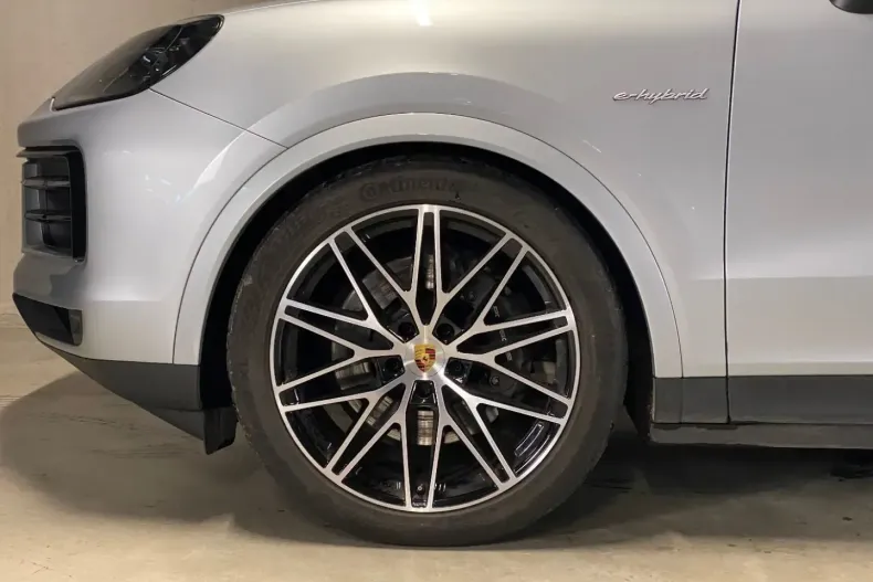 Porsche Cayenne din 2024 cu 32.000 km - oferta POR162036 - foto 8