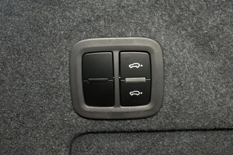 Porsche Cayenne din 2024 cu 32.000 km - oferta POR162036 - foto 30