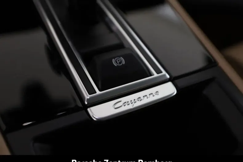 Porsche Cayenne din 2022 cu 56.900 km - oferta POR162038 - foto 26