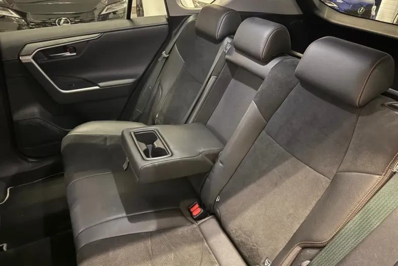 Toyota RAV4 din 2023 cu 22.900 km - oferta TOY162039 - foto 20