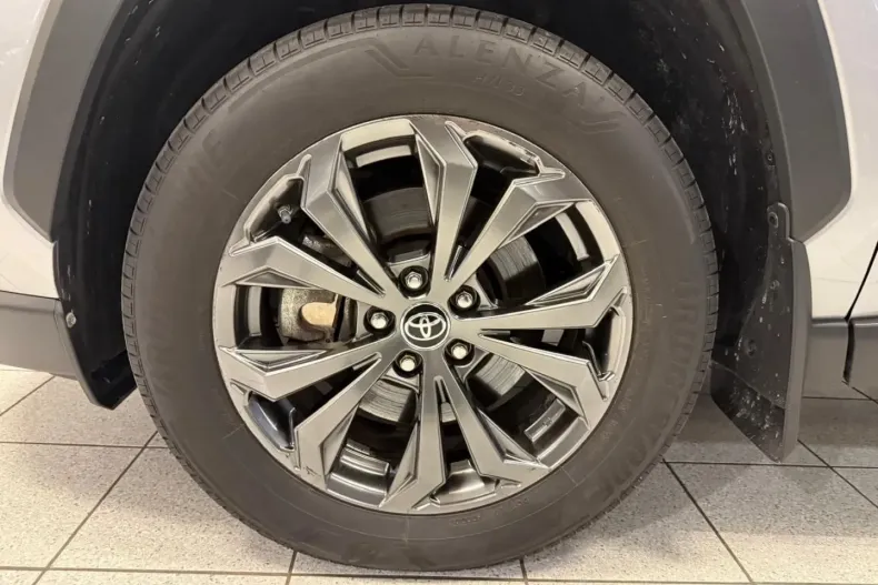 Toyota RAV4 din 2023 cu 22.900 km - oferta TOY162039 - foto 24