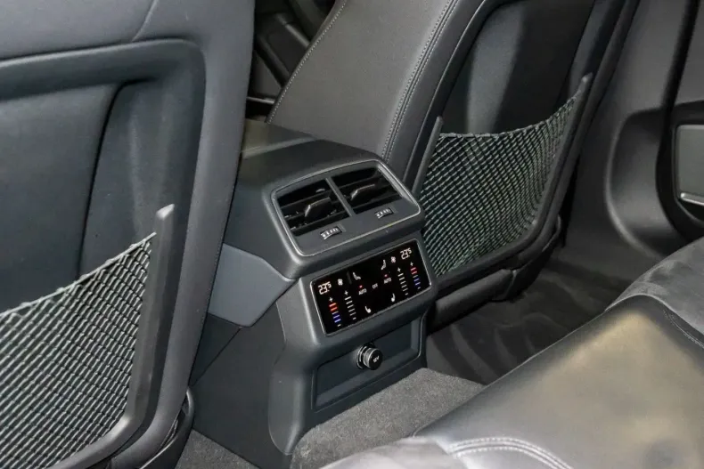 Audi A7 din 2022 cu 79.577 km - oferta AUD162045 - foto 11