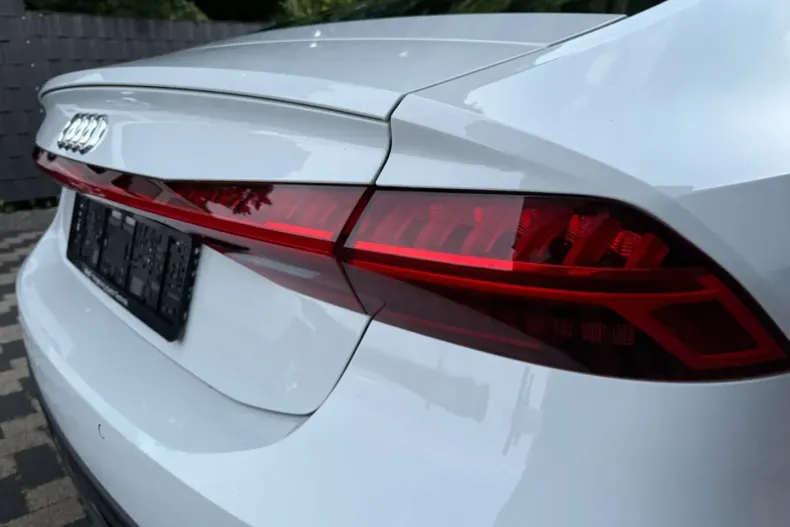 Audi A7 din 2022 cu 50.210 km - oferta AUD162048 - foto 11