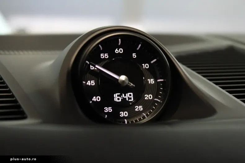 Porsche Cayenne din 2024 cu 7.622 km - oferta POR162058 - foto 12